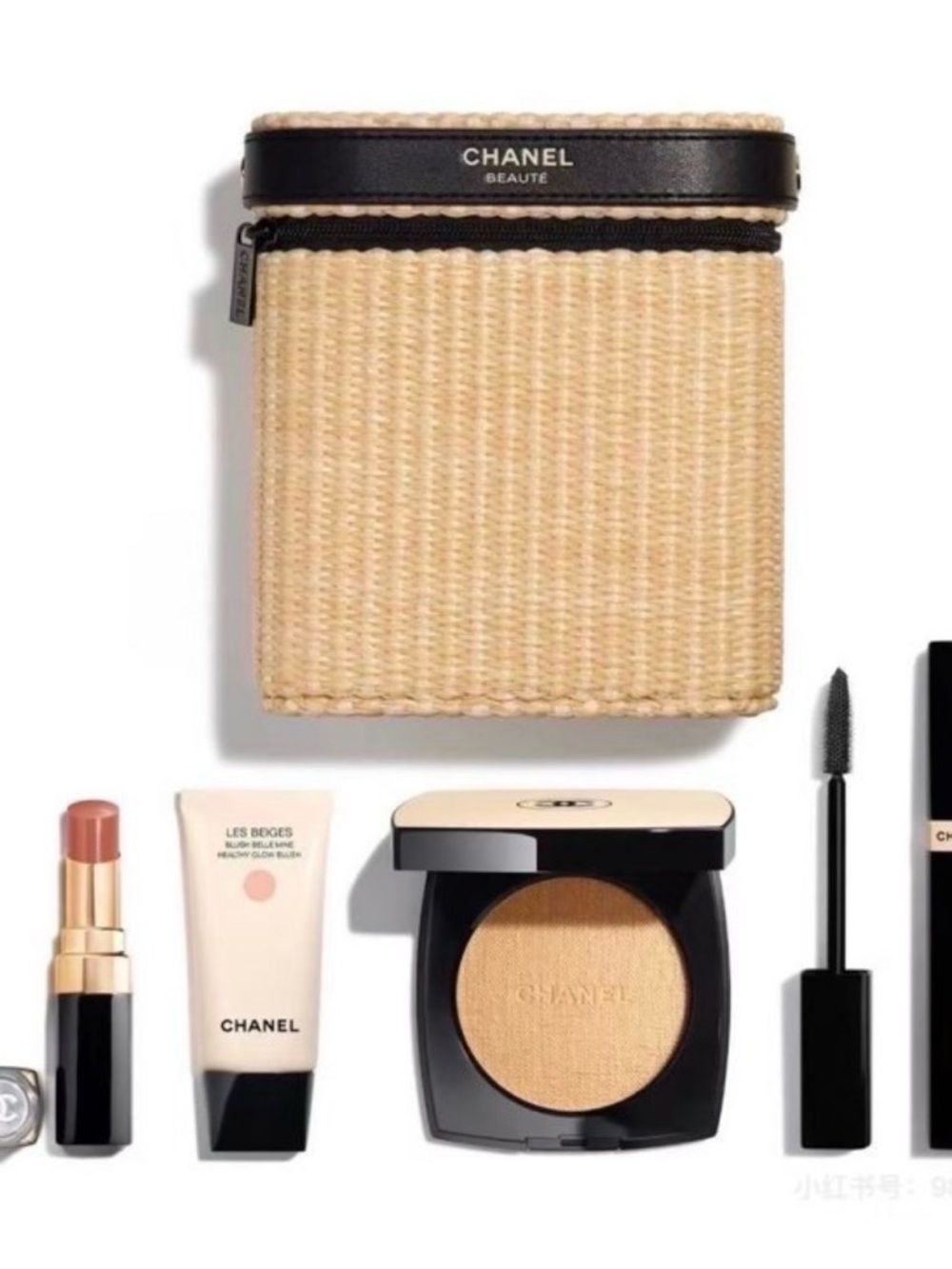Chanel Les Beiges Healthy Glow Summer Essentials Set - Picture 2 of 3